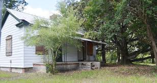 Photo of Assignment Available · Under-Market Single Family · Tampa, FL
