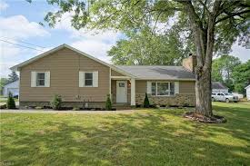 Photo of Lease with Purchase Option · 3BR/2.0BA · Lodi, CA